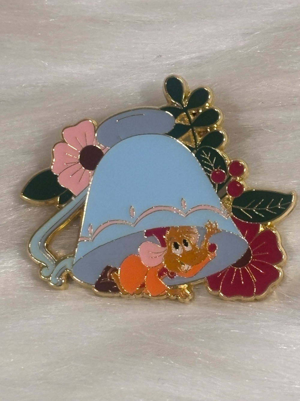 Disney Loungefly Floral Sidekicks Pin - Jaq Teacup Cinderella